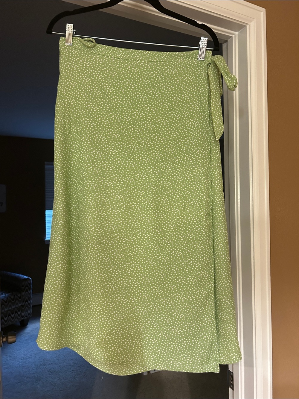 URBAN Romantics Green Printed Wrap Skirt
